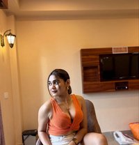 Himani - escort in Lucknow