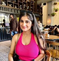 Himani - escort in Pune Photo 1 of 2