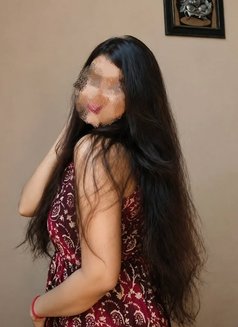 Himani Joshi Escort Service 24 Hours - puta in Coimbatore Photo 1 of 3