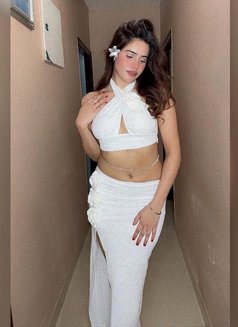 Himani Joshi - escort in Hyderabad Photo 3 of 6