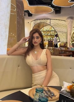 Himani Joshi - escort in Lucknow Photo 1 of 3
