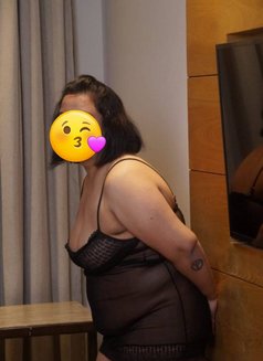 Himani Taneja - puta in Chandigarh Photo 2 of 2