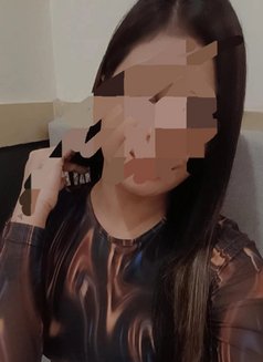Nidhi - escort in Mumbai Photo 3 of 5