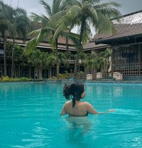 Himanshi independent Girl Cam & Realmeet - escort in Bangalore