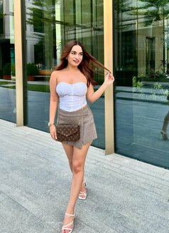 Himanshi - escort in Ahmedabad Photo 3 of 4