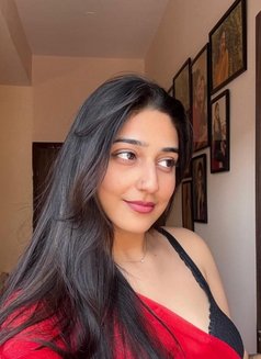 Himanshi - escort in Ahmedabad Photo 1 of 2