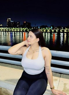 Himanshi - escort in Hyderabad Photo 2 of 2