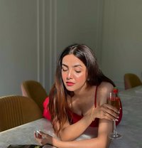 Himanshi - escort in Medellín