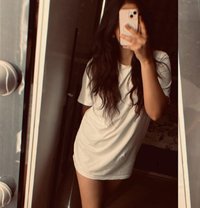 Himanshi - escort in Mumbai Photo 1 of 1