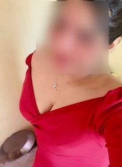 Himanshi - escort in New Delhi Photo 1 of 1