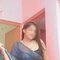 Himanshi - escort in Noida Photo 2 of 4