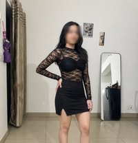 Himanshi 18+ - escort in Noida