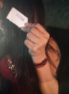 Himanshi %, Real - escort in Mumbai Photo 1 of 1