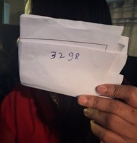 Himanshi %, Real - escort in Mumbai