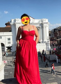 Himanshi for hand cash service - escort in Kathmandu Photo 1 of 2