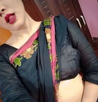 Himanshi Sharma - escort in Agra