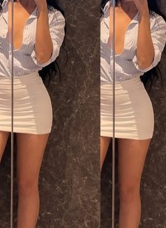 Himanshi slim100% / - escort in Mumbai Photo 1 of 1
