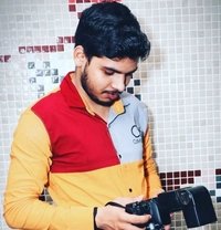 Himanshu Independent Boy - Male escort in New Delhi