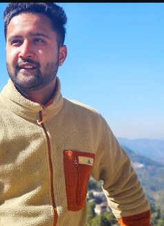 Himanshu - masseur in Chandigarh Photo 2 of 6