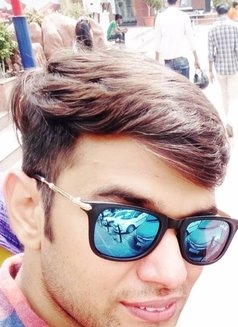 Himanshu - Male escort in Jaipur Photo 2 of 5