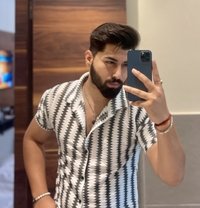 Himanshu - Male adult performer in New Delhi