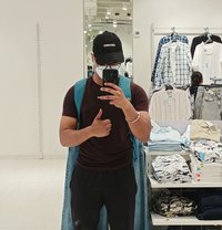 Himanshu - Male escort in New Delhi