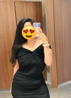 Himesha for Cam and Real Meet - escort in Colombo Photo 1 of 5