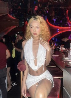 Hina - Transsexual escort in Cebu City Photo 12 of 12