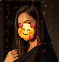 Hina Good Looking - puta in Gurgaon