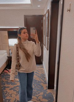 Hina Independent Girl - escort in Hyderabad Photo 1 of 6