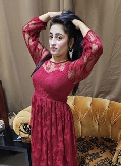 Hina Indian Housewife - escort in Ajmān Photo 1 of 2