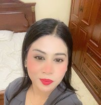 Hina Lahore - escort agency in Al Manama