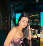 Hina Vip High Class Model - puta in Sharjah Photo 1 of 4