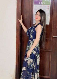 Hina Vip Model - escort in Ajmān Photo 2 of 3