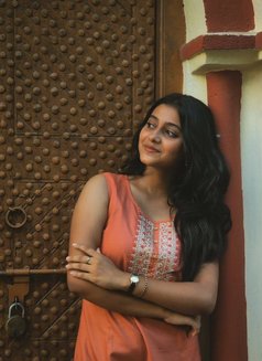 Hinal - puta in Bangalore Photo 3 of 3