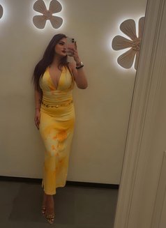 Hinal Escort - escort in Kolkata Photo 1 of 5