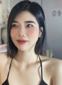 Hinata - escort in Muscat Photo 1 of 3