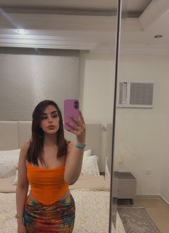Hind Mimi - escort in Jeddah Photo 2 of 8