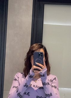 Hind Mimi - escort in Jeddah Photo 6 of 8