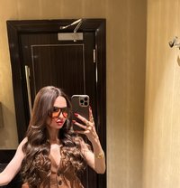 Hinda - Acompañantes masculino in Riyadh