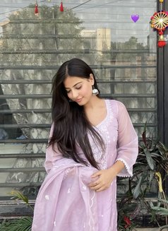 Hinyaa Delhi🇮🇳 Vip Service - escort in Jeddah Photo 7 of 8