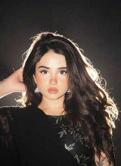 Hira Ch - escort in Dubai Photo 4 of 10