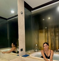 Hiral Ahmedabad - escort in Ahmedabad Photo 1 of 3