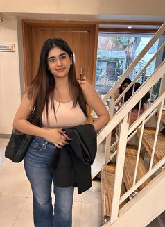 Hiral - escort in Hyderabad Photo 1 of 3