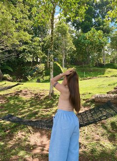 Reignxxx - Acompañante transexual in Davao Photo 11 of 16