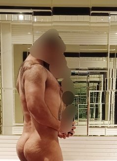 Hire Me for Anything - masseur in Mumbai Photo 4 of 5