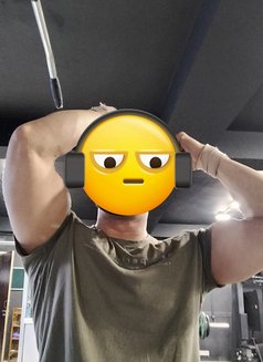 Hireronnie2011 - Male escort in Dehradun, Uttarakhand Photo 3 of 4