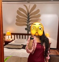Hiruni - escort in Colombo
