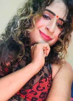 Hirusexy - Acompañantes transexual in Colombo Photo 8 of 8