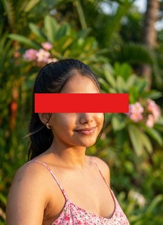 Hirusha - escort in Colombo Photo 2 of 2